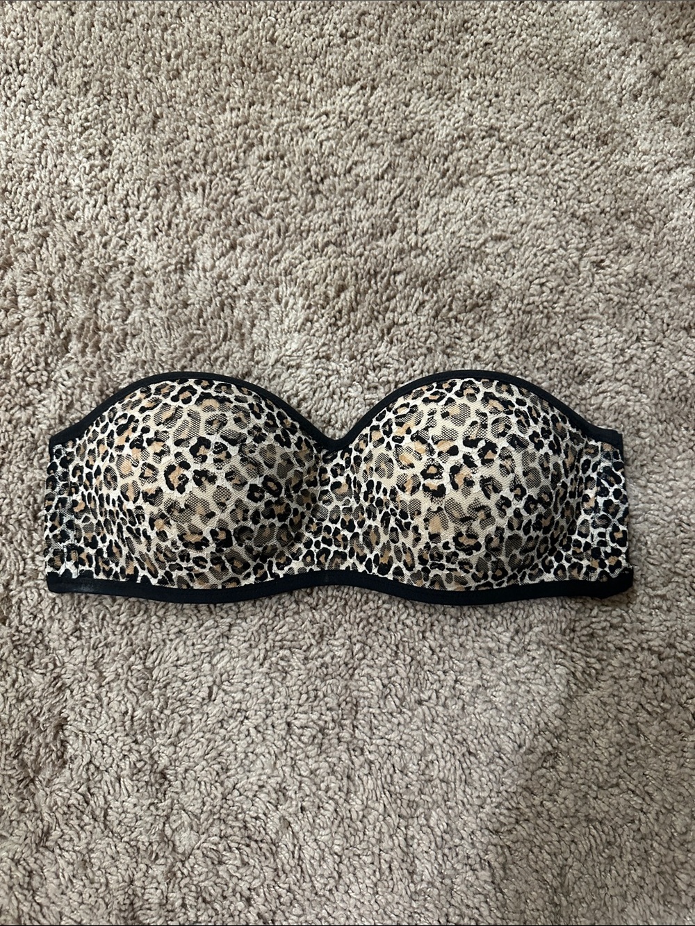 NWT VS Pink Strapless Leopard Print Bra